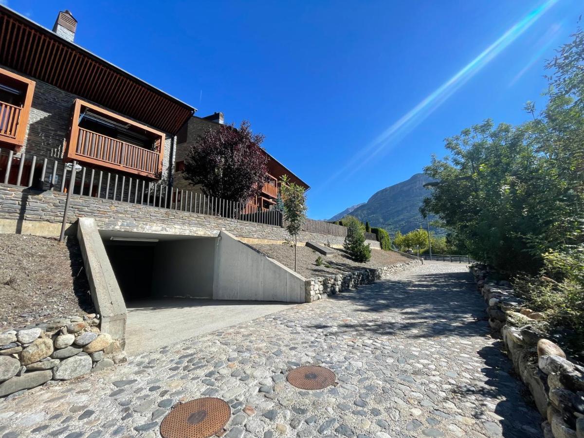 Ferienwohnung B49 - Bajo Con Jardin Peguera - Villmor Benasque Exterior foto
